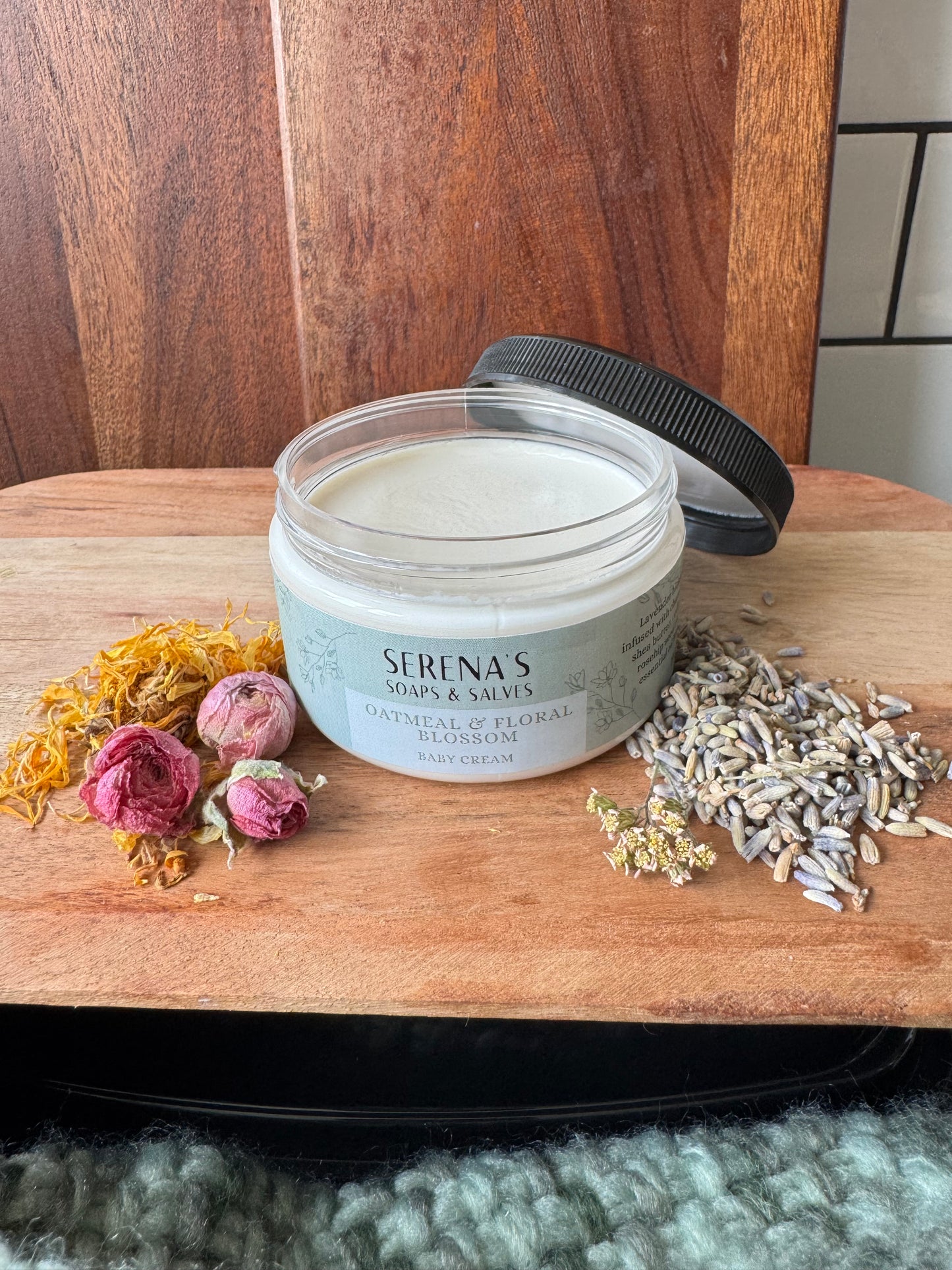 Oatmeal and Floral Blossom Baby Cream